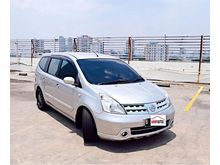 2010 Nissan Grand Livina 1.8 XV MPV Automatic Abu-abu Metalik