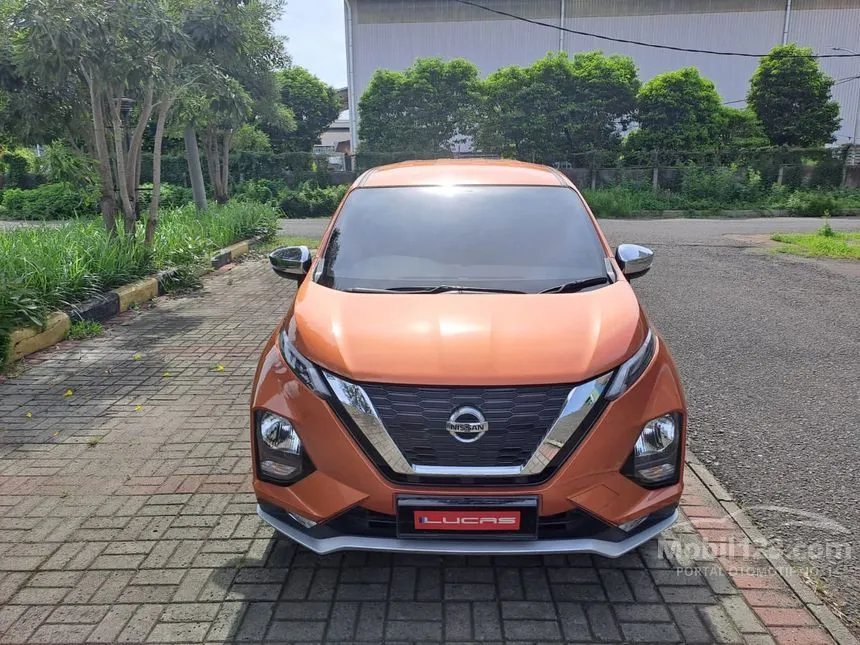 Jual Mobil Nissan Livina 2019 VL 1.5 di Jawa Barat Automatic Wagon Emas Rp 183.000.000