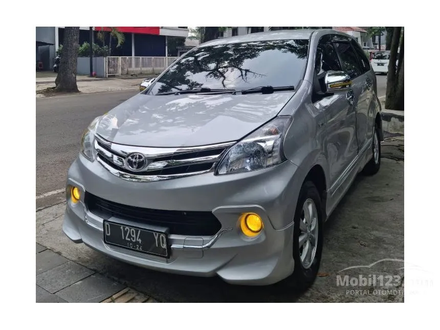 Jual Mobil Toyota Avanza 2014 G 1.3 di Jawa Barat Manual MPV Silver Rp 141.000.000