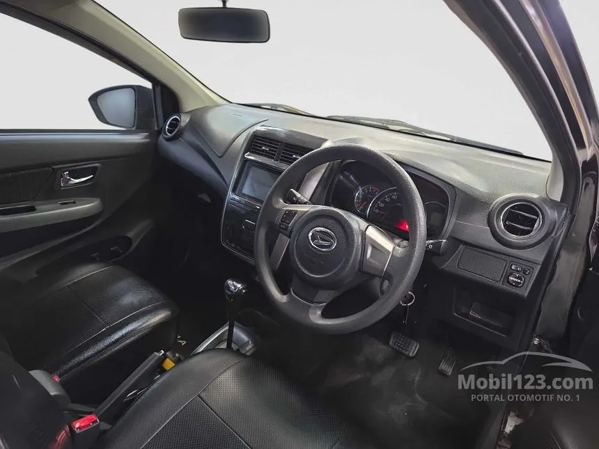 2021 Daihatsu Ayla R Hatchback