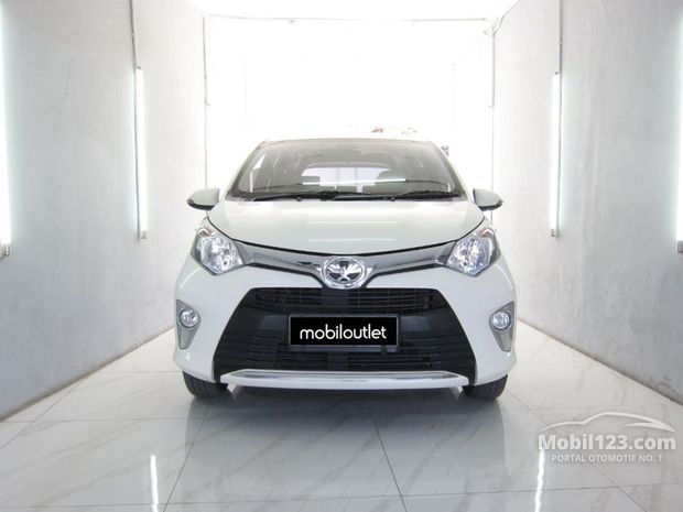 Toyota Mobil  bekas  dijual  di Bandung  Jawa barat Indonesia 