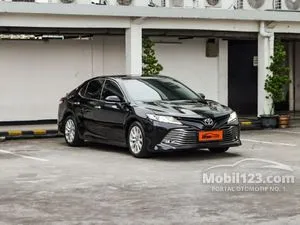 2020 Toyota Camry 2.5 V Sedan