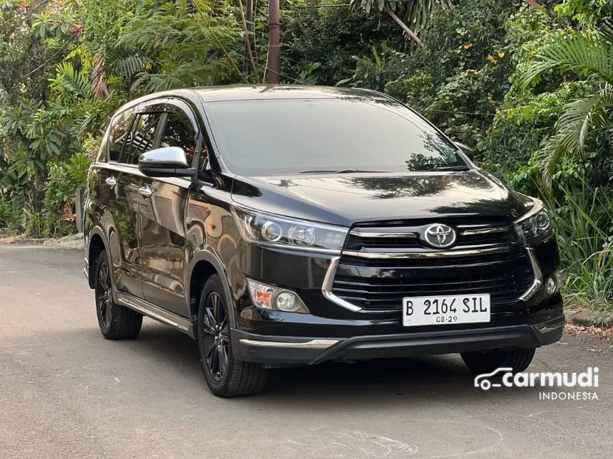 2019 Toyota Innova Venturer Wagon