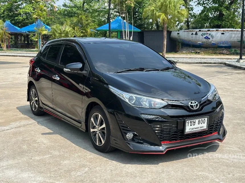 2020 Toyota YARIS High Hatchback