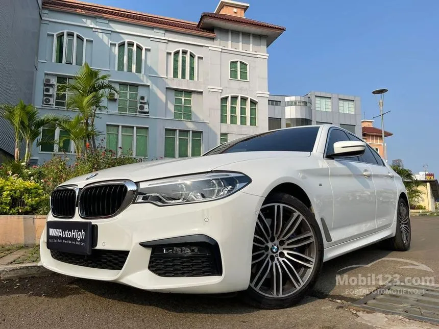 Jual Mobil BMW 530i 2019 M Sport 2.0 di DKI Jakarta Automatic Sedan Putih Rp 1.075.000.000
