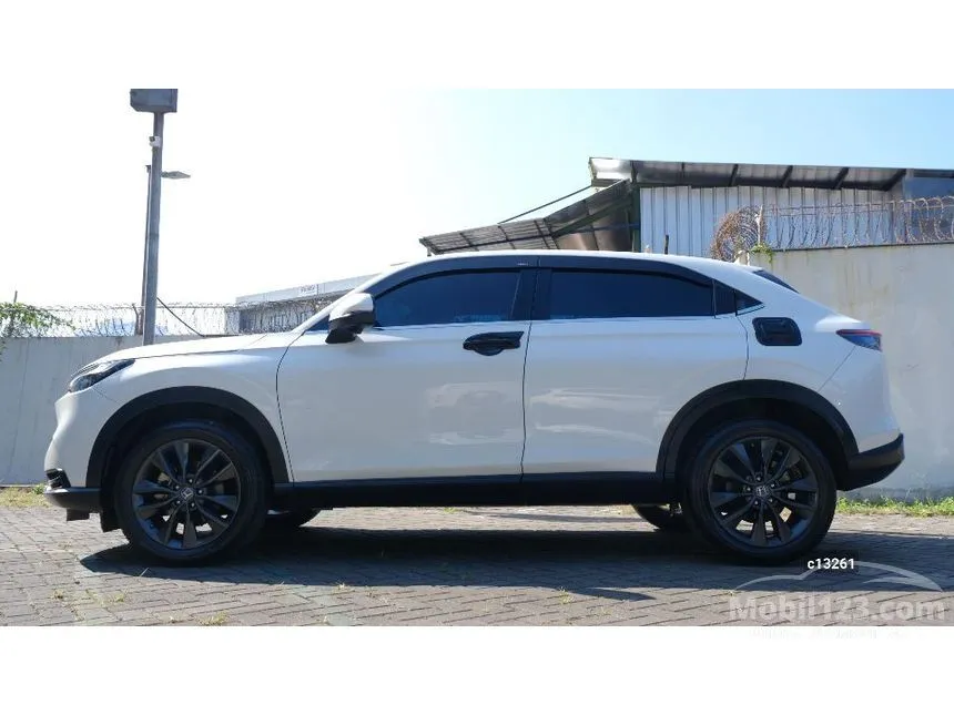 2023 Honda HR-V S SUV