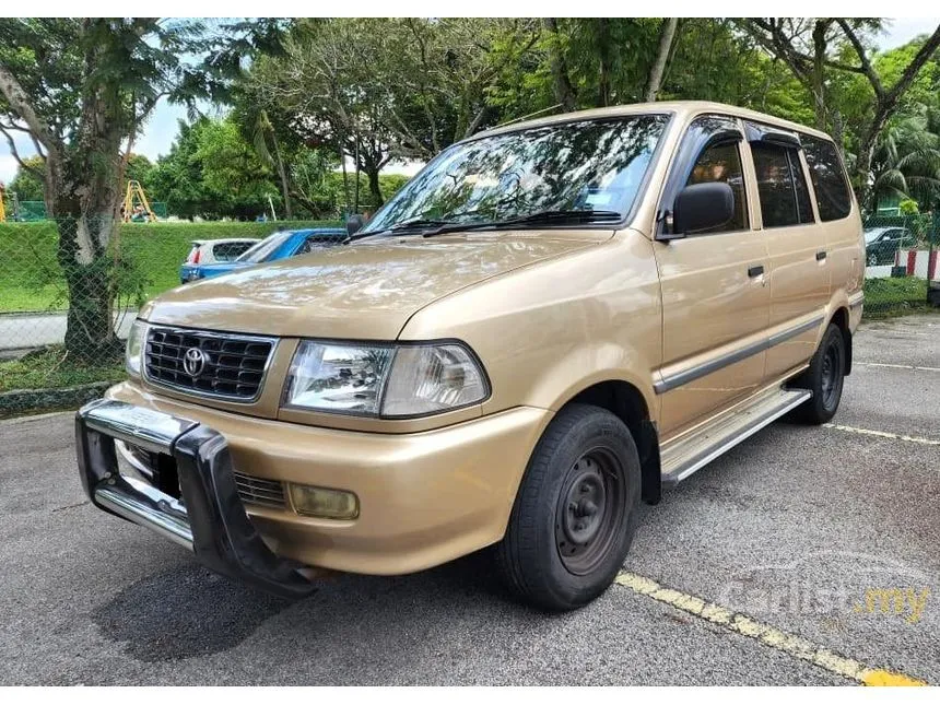 2001 Toyota Unser GLi MPV