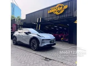 2024 Zeekr X AWD SUV