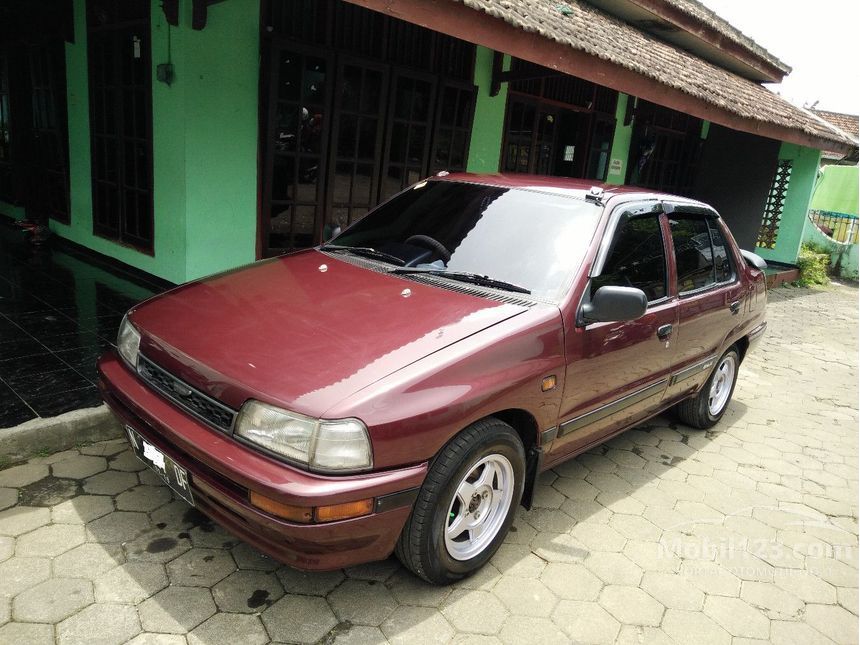 1994 Daihatsu Classy Sedan