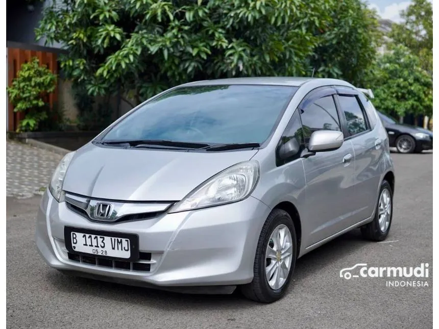 2013 Honda Jazz S Hatchback