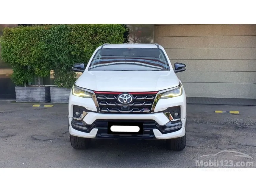 2021 Toyota Fortuner VRZ TRD 4X2 SUV