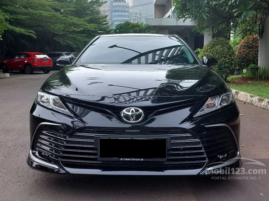 Jual Mobil Toyota Camry 2021 V 2.5 di DKI Jakarta Automatic Sedan Hitam Rp 565.000.000