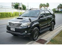 2013 Toyota Fortuner 3.0 (ปี 12-15) V SUV