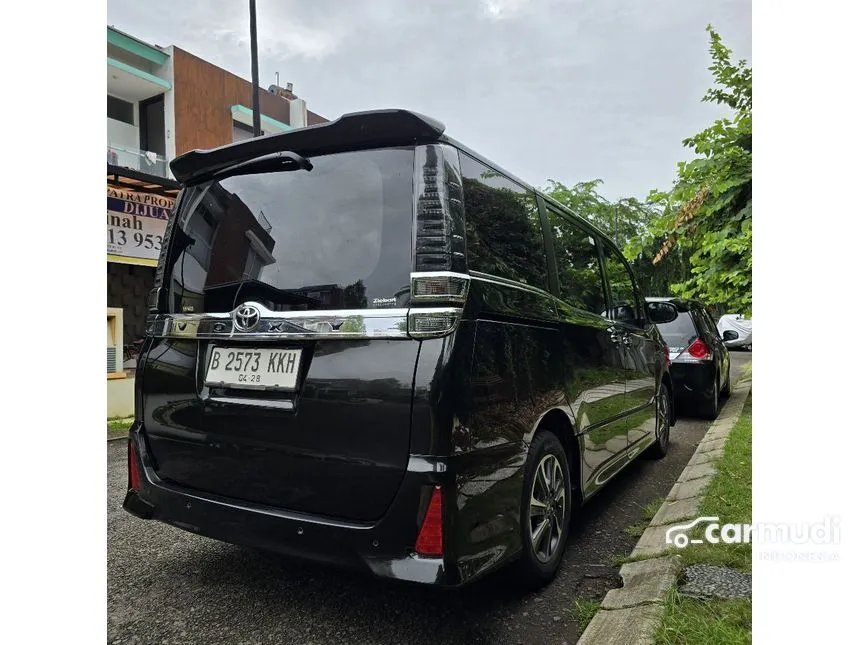 2018 Toyota Voxy Wagon