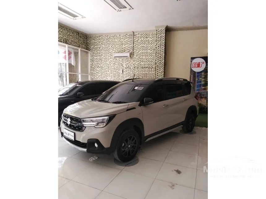 2026 Suzuki XL7 Alpha Hybrid (Two tone) SUV