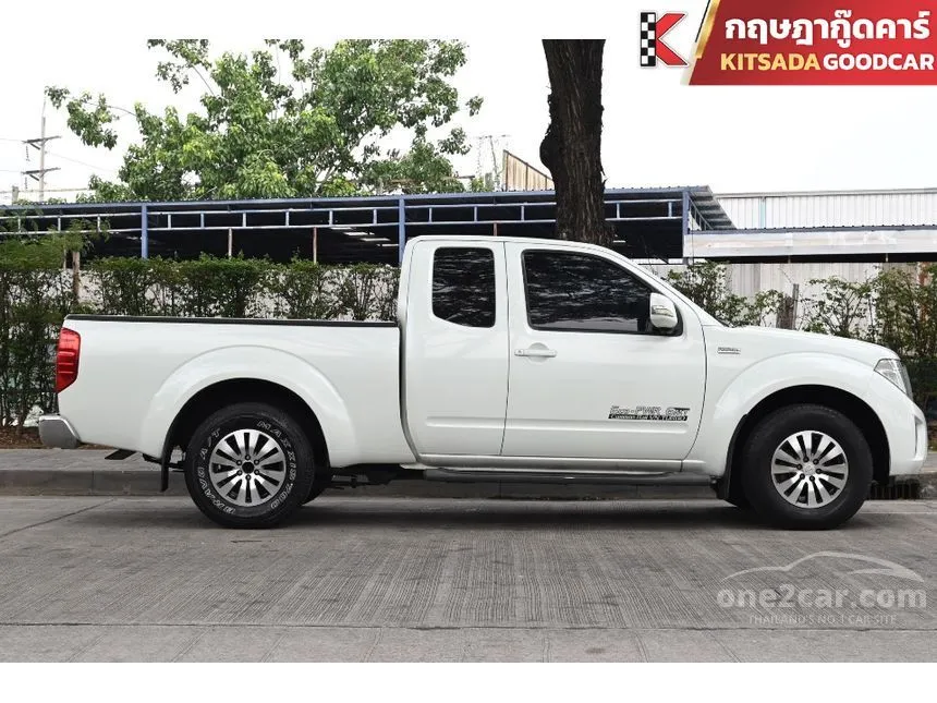 2012 Nissan Frontier Navara SV Calibre King Cab Pickup