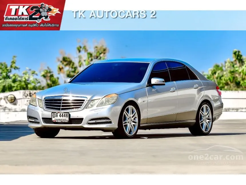 2012 Mercedes-Benz E250 Avantgarde CGI BlueEFFICIENCY Sedan