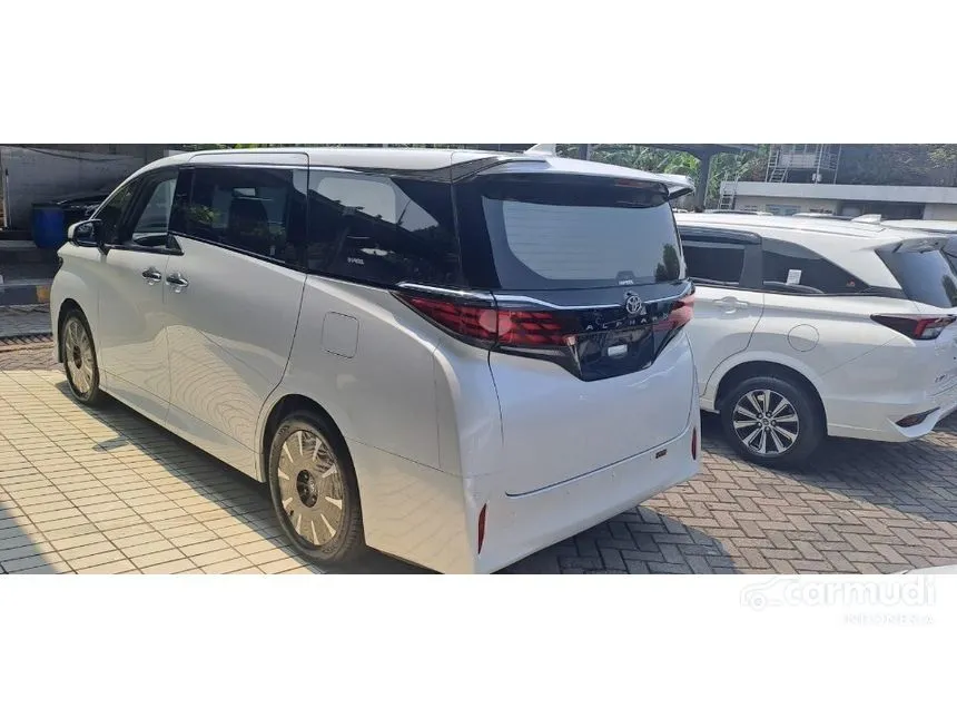 2024 Toyota Alphard G MPV