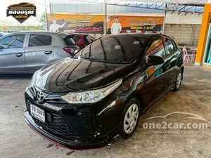 2022 Toyota YARIS 1.2 Entry Hatchback