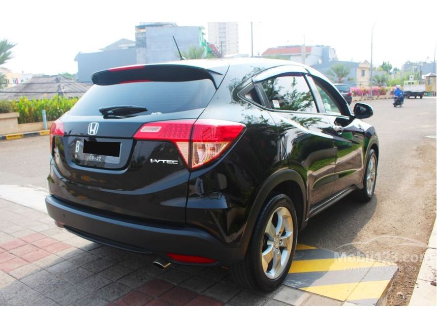 Jual Mobil  Honda HR V  2021 E 1 5 di DKI Jakarta Automatic 