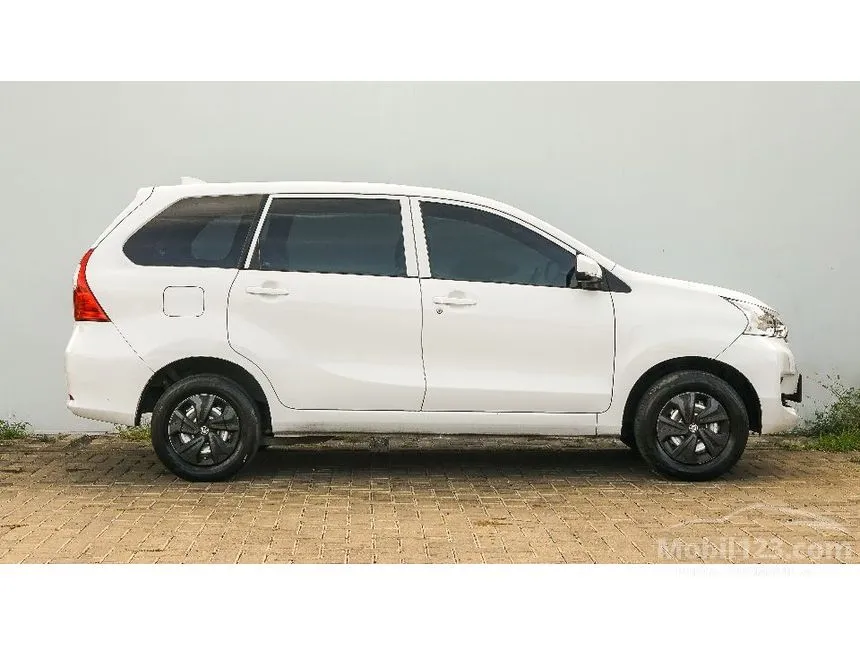 2020 Toyota Avanza Transmover MPV