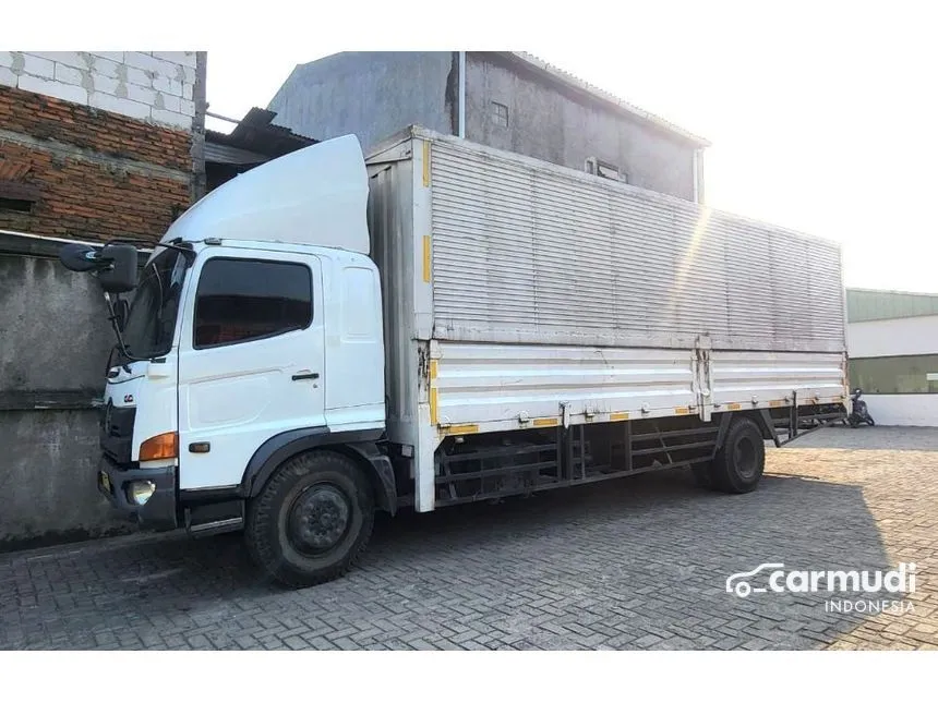 2017 Hino Ranger 7.7  Trucks