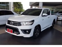 2016 Toyota Hilux Revo 2.4 SMARTCAB SMARTCAB TRD Sportivo Pickup MT