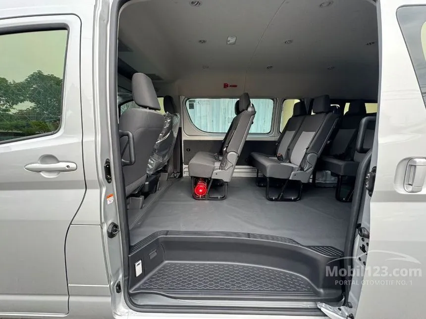 2024 Toyota Hiace Premio Van