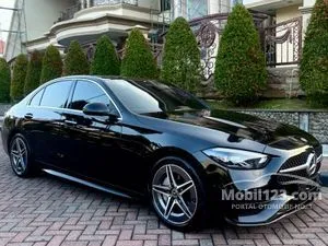 2023 Mercedes-Benz C300 2.0 AMG Line Sedan