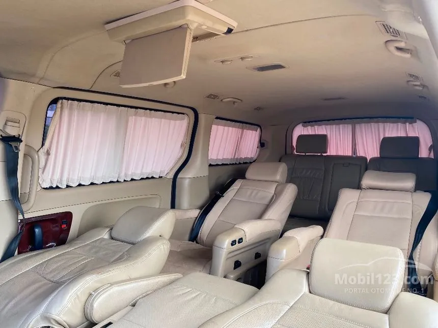 2015 Hyundai H-1 Royale Next Generation MPV