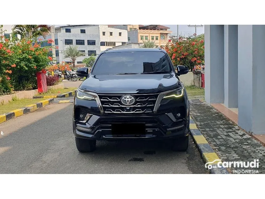 2022 Toyota Fortuner VRZ 4X2 SUV