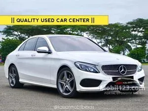 2017 Mercedes-Benz C300 2.0 AMG Line CKD Sedan