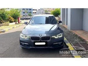 2018 BMW 320i 2.0 Luxury Sedan