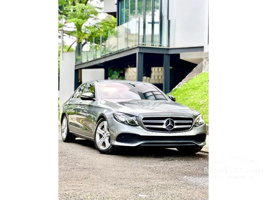 2017 Mercedes-Benz E250 Avantgarde CKD Sedan