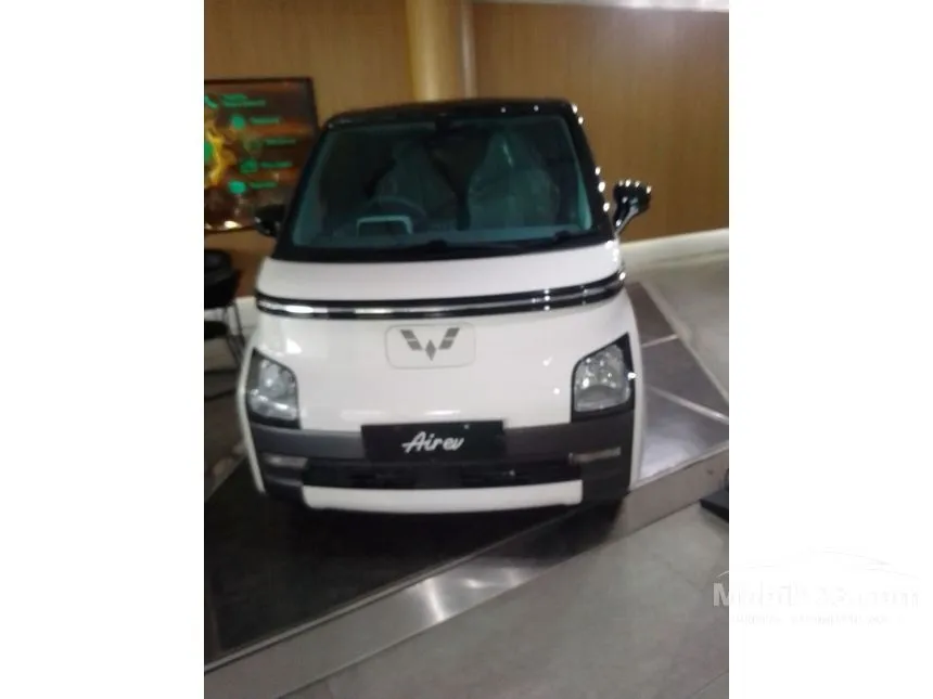 Jual Mobil Wuling EV 2024 Air ev Standard Range di Jawa Barat Automatic Hatchback Putih Rp 171.999.999