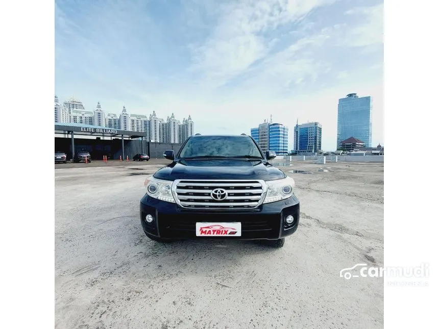 2011 Toyota Land Cruiser 200 Full spec SUV