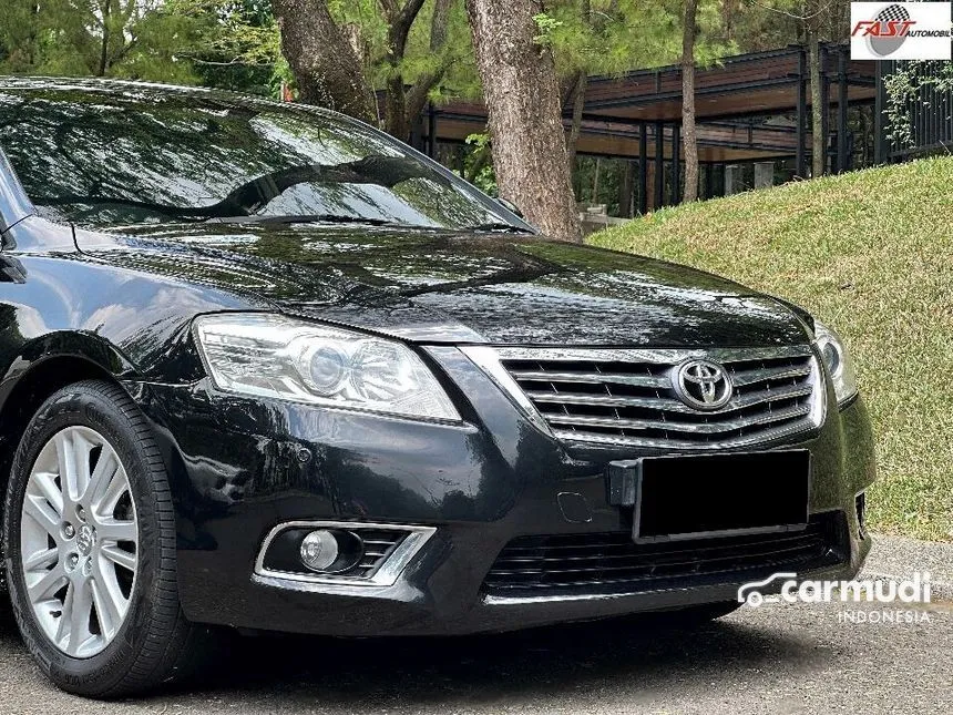 2010 Toyota Camry V Sedan