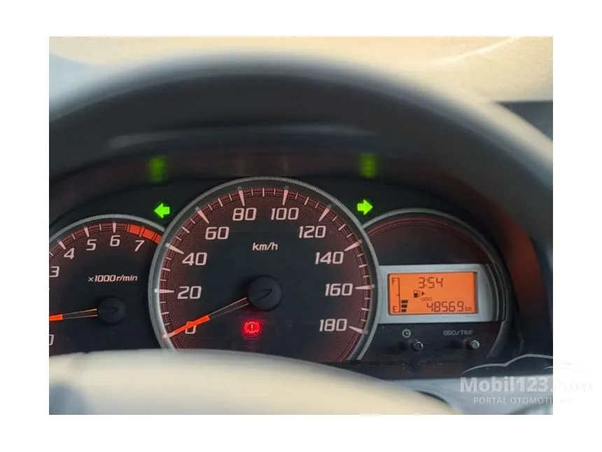2012 Toyota Avanza G MPV