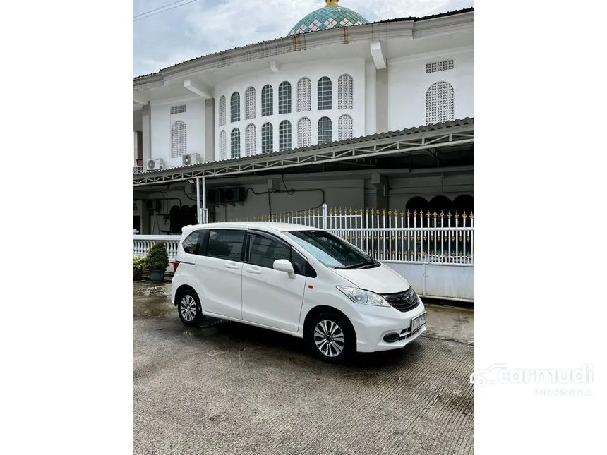 2012 Honda Freed S MPV