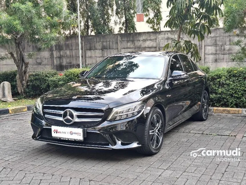 2019 Mercedes-Benz C180 Avantgarde Line Sedan