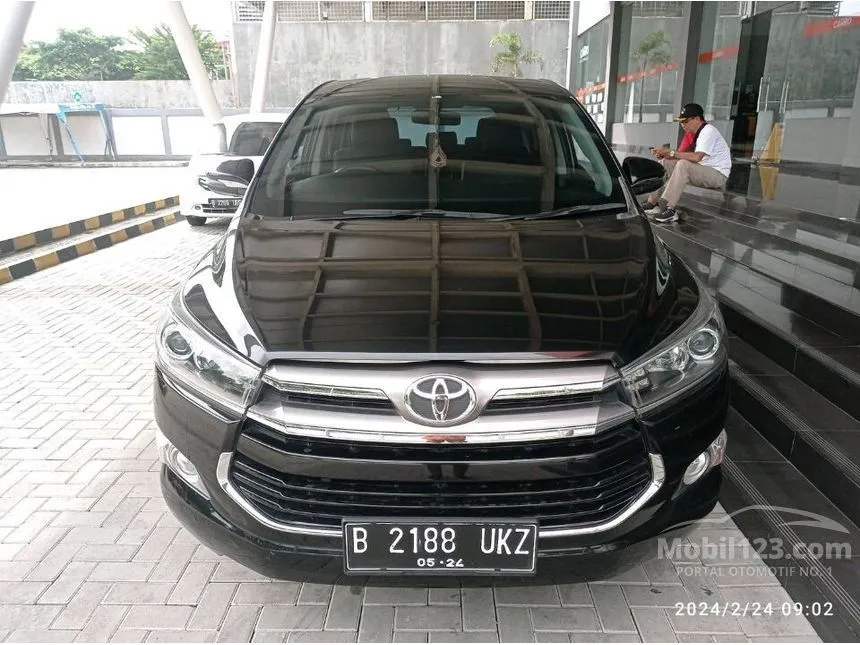 Jual Mobil Toyota Innova Venturer 2019 2.4 di DKI Jakarta Automatic Wagon Hitam Rp 354.000.000