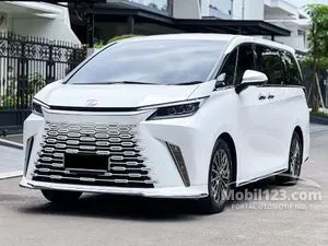 2023 Lexus LM 350h 2.5 7 Seater MPV