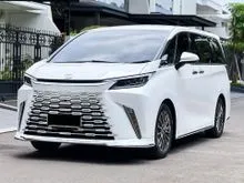 2023 Lexus LM 350h 2.5 7 Seater MPV (Faktur 2024) White on Black Odo 12 RB (TERMURAH)