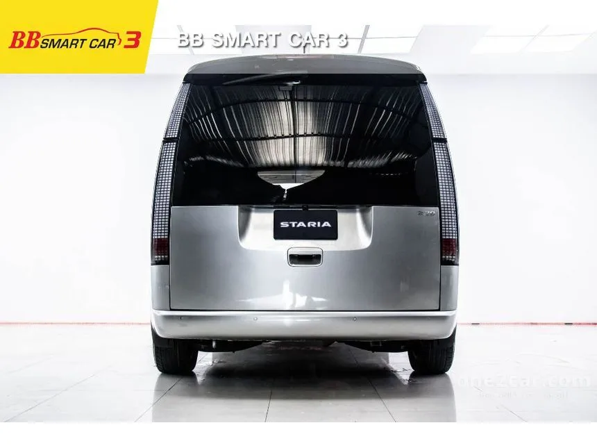 2021 Hyundai Staria SEL Van