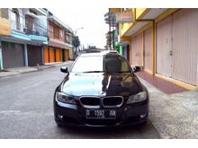 2010 BMW 320i 2.0 Business Edition Sedan