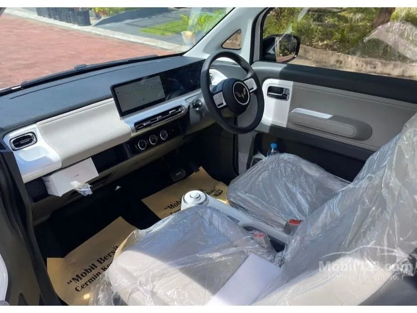2023 Wuling EV Air ev Long Range Hatchback
