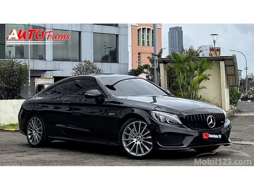 2017 Mercedes-Benz C300 AMG Coupe Coupe