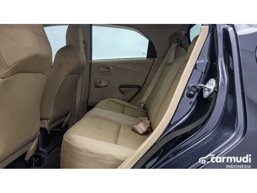 2015 Honda Brio Satya A Hatchback