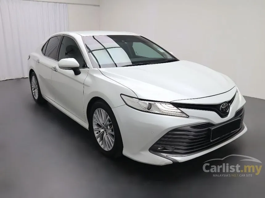 2019 Toyota Camry V Sedan