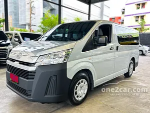 2022 Toyota HIACE 2.8 GL Van